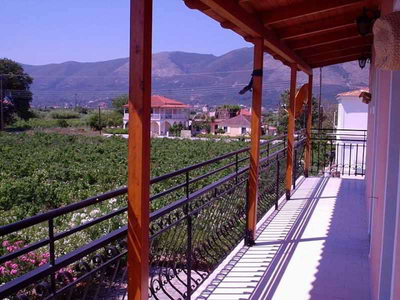 Eleni'S Garden & Castello Suites อลิกานาส ภายนอก รูปภาพ